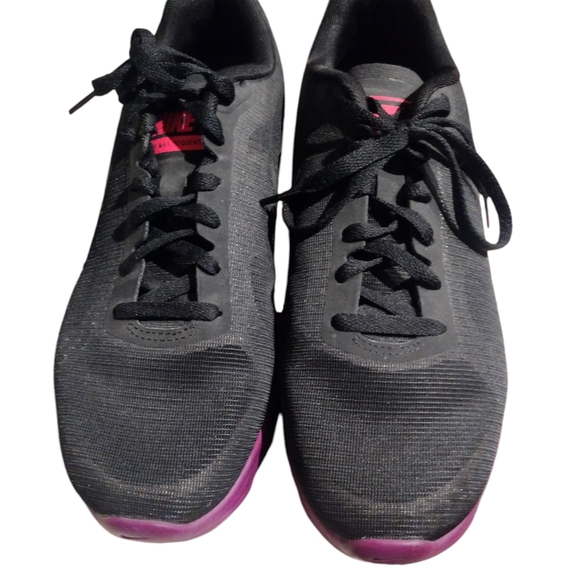 Euc like new Nike Air max - Picture 2 of 6